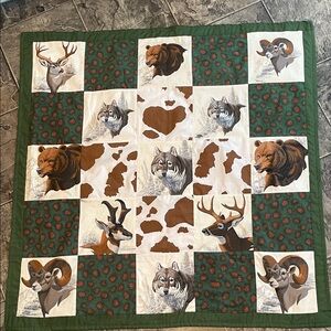 HANDMADE Wildlife CALL OF THE WILD Patchwork Unique Quilt Outdoors Animals 41x41